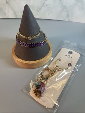 Bundle set of 2 sparkling bracelets with keychain or bag charm✨💖
